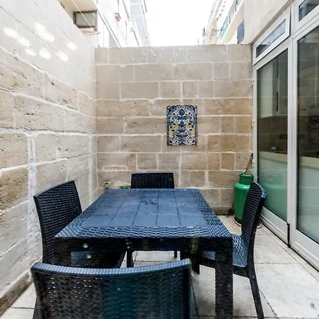 Heritage Town House * Valletta