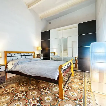 アパート Heritage Town House バレッタ