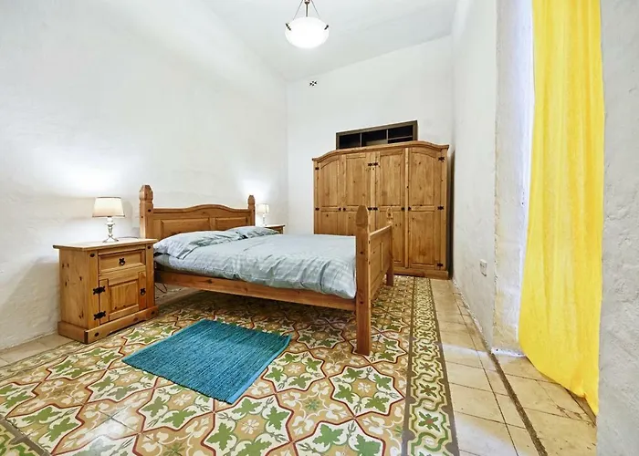 Heritage Town House *